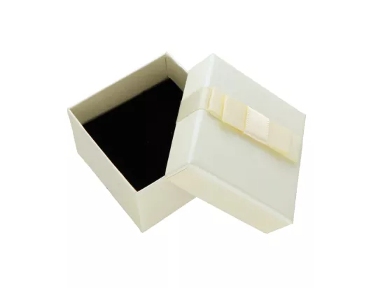 V1A83 PUDEŁKO NA BIŻUTERIĘ 6/6 cm (O1I23) WADLIWY