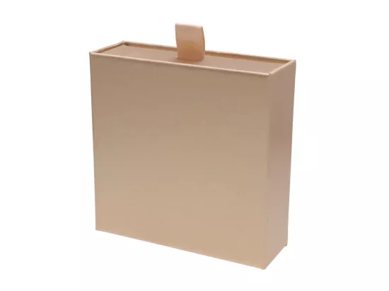 O1L03H PUDEŁKO NA BIŻUTERIĘ 9/9 cm 12 SZTUK - HURT