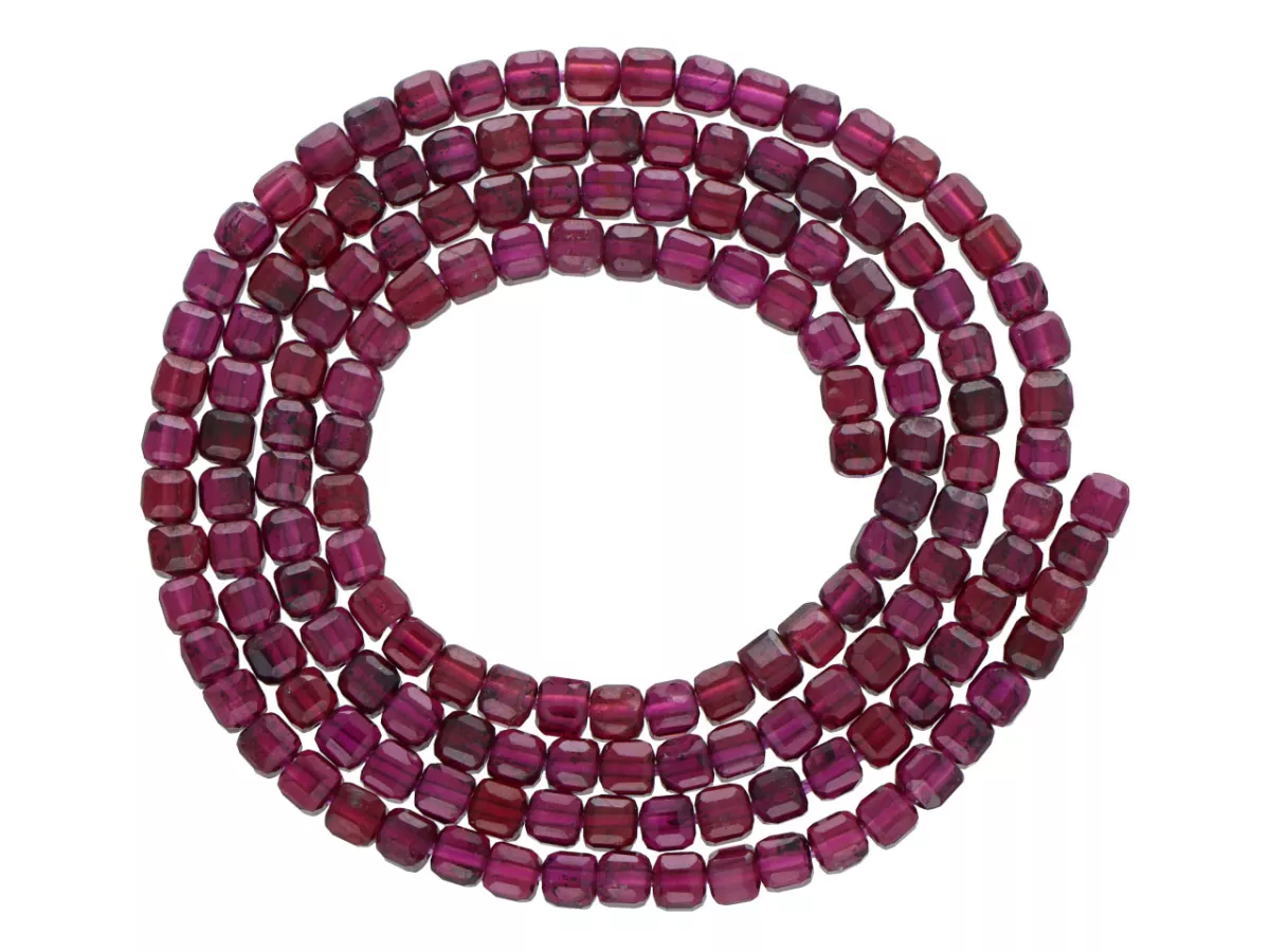 K7M43 GRANAT KOSTKI FASETOWANE 2,5/2,5 mm - 1 SZNUR